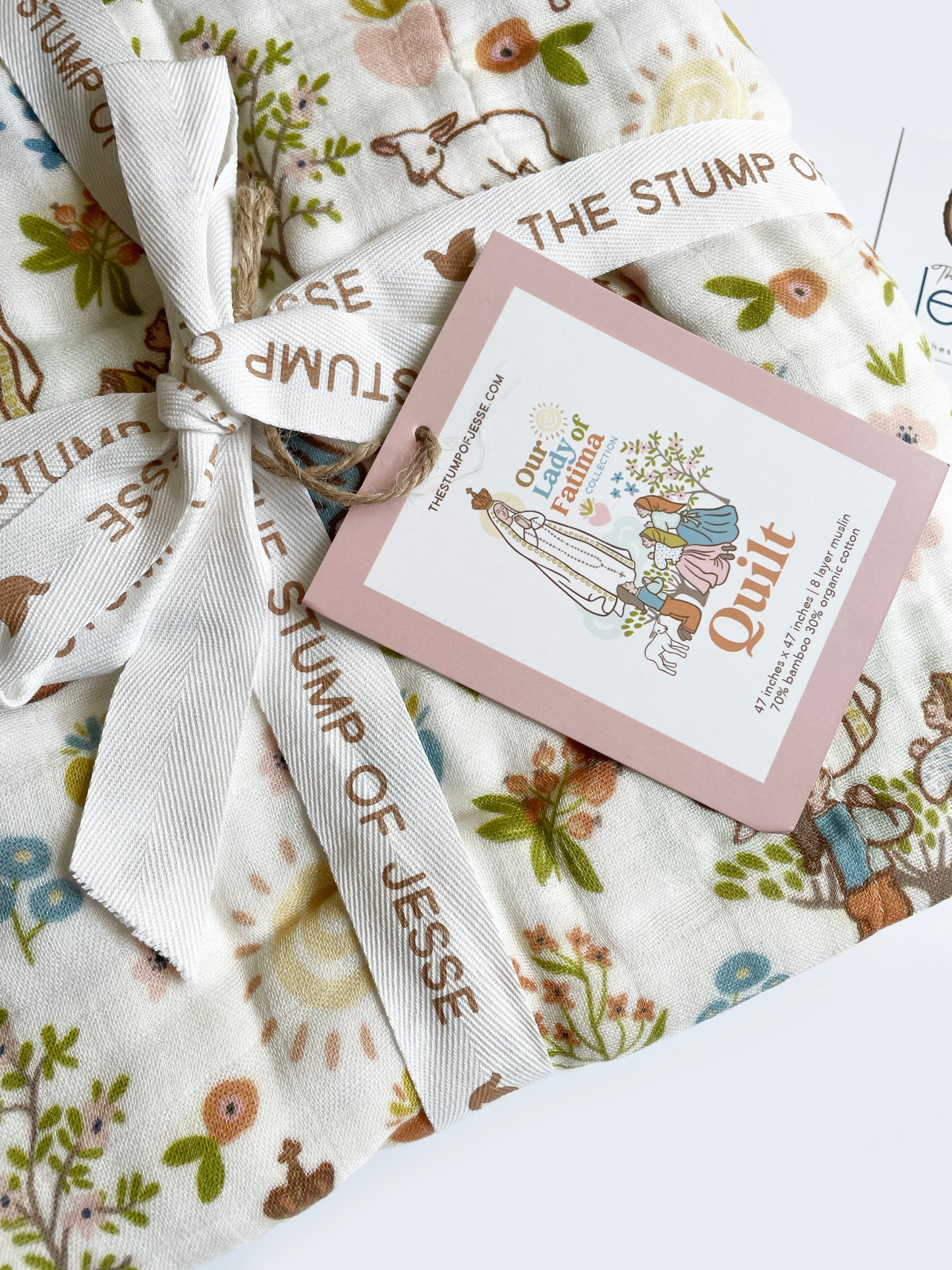 Our Lady of Fatima Muslin Deluxe Quilt