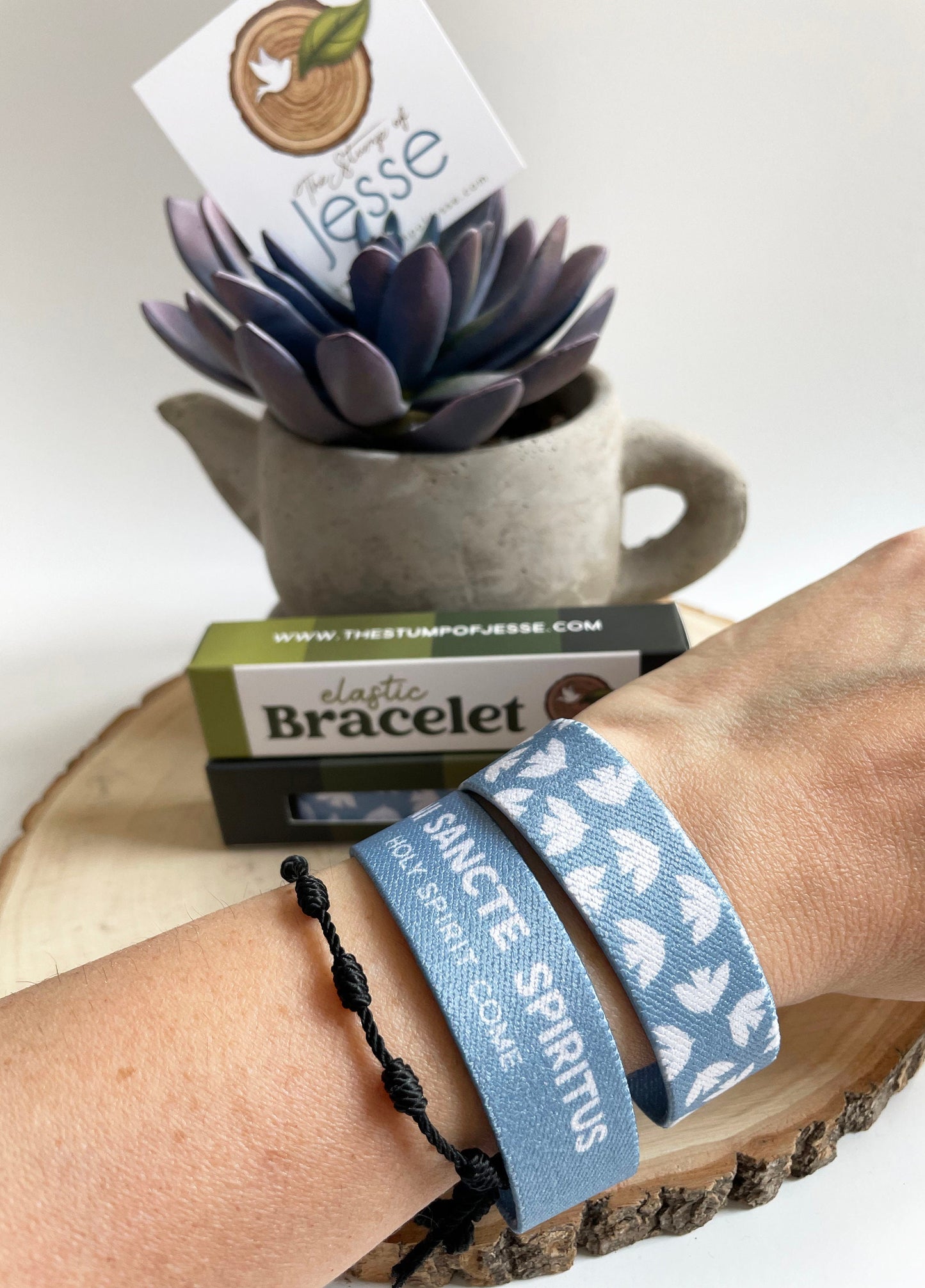 Veni Sancte Spiritus | Holy Spirit Come | Reversible Elastic Bracelet