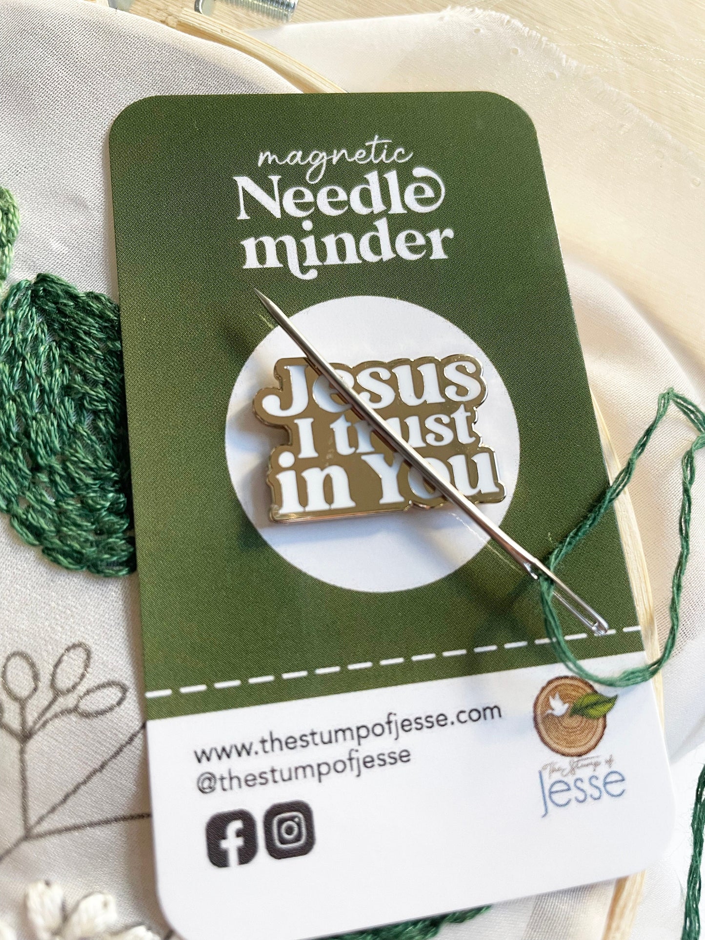 Jesus I trust in You Magnetic Needle Minder | Catholic gift | Mother's gift | Metallic magnetic pin