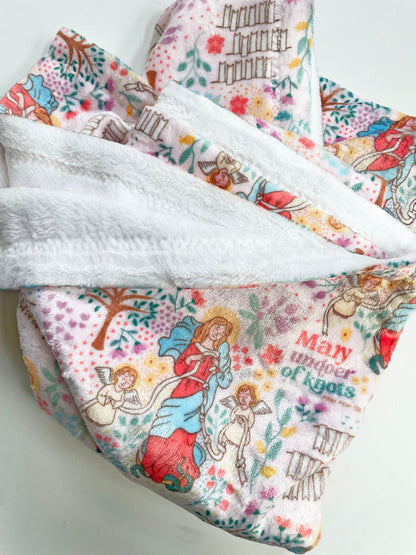 Mary Undoer of Knots Minky Blanket | Catholic gift | Our Lady Undoer of Knots | Maria desatanudos | Baptism | Baby girl | Catholic blanket