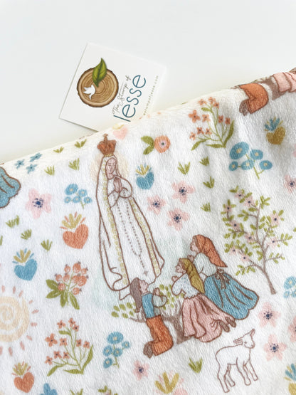 Our Lady of Fatima Velveteen Blanket |  St. Francisco, St. Jacinta and Lucia | Baptism gift | Catholic gift | Virgen de Fatima