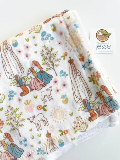 Our Lady of Fatima Velveteen Blanket |  St. Francisco, St. Jacinta and Lucia | Baptism gift | Catholic gift | Virgen de Fatima